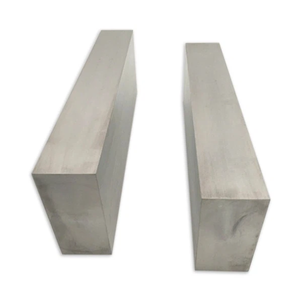 Bloque forjado de titanio